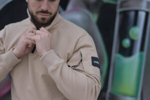 Urban Safari Sweatshirt vandalist beige 1/4 zip collar