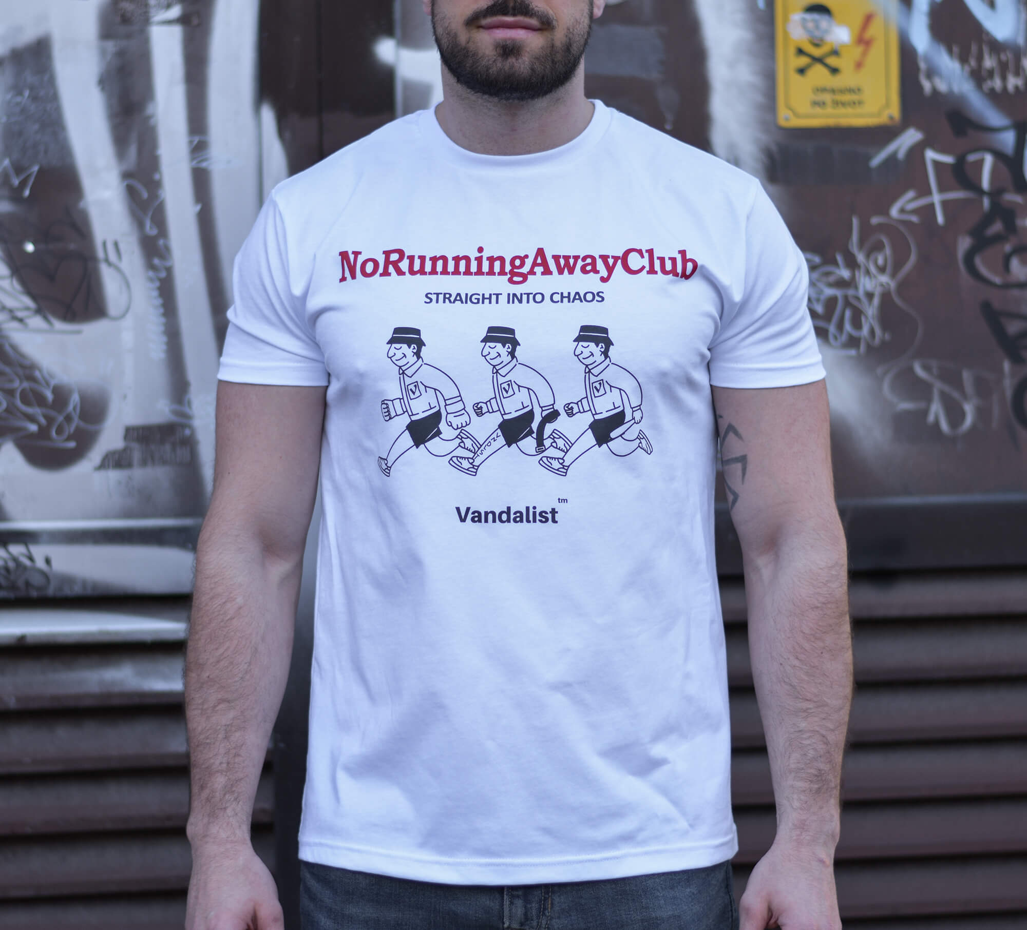 Vandalist no running away club t-shirt white color